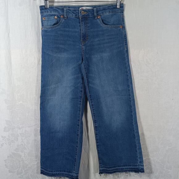 Levis Girls Jeans 14 Reg Cropped Wide Leg Raw Hem Blue Denim - Picture 1 of 16